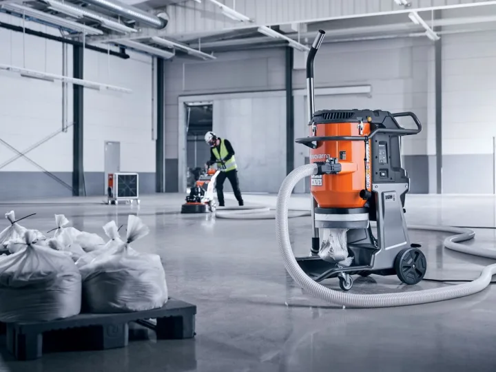 Industrijski sesalnik Husqvarna