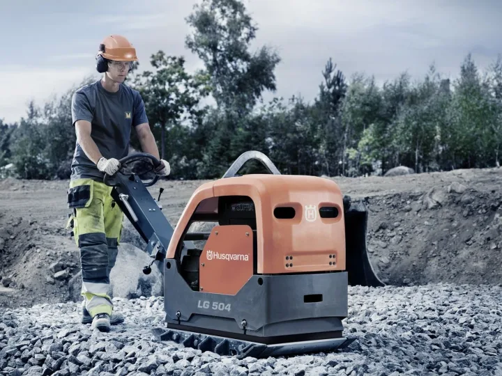 Vibracijska plošča Husqvarna
