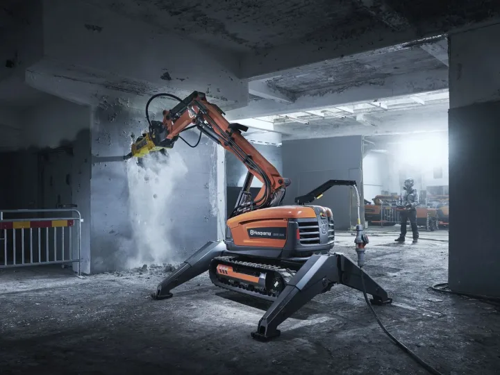 Rušilni robot Husqvarna DXR